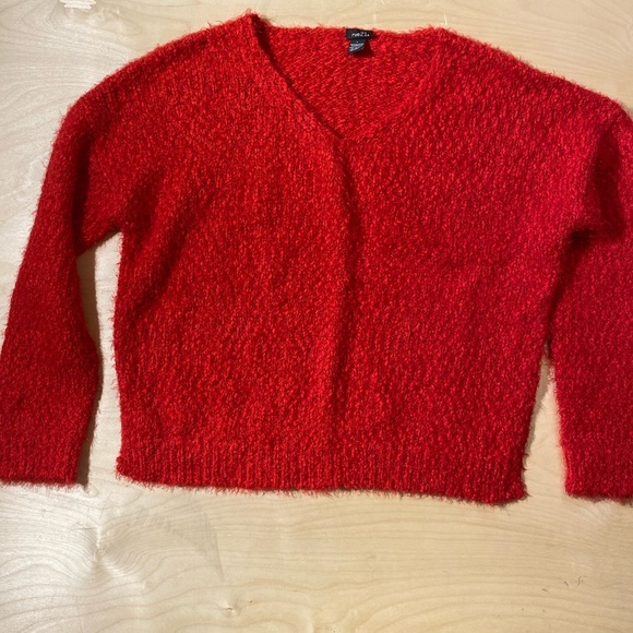 Rue 21 Sweater size Large (IS) - Picture 4 of 10